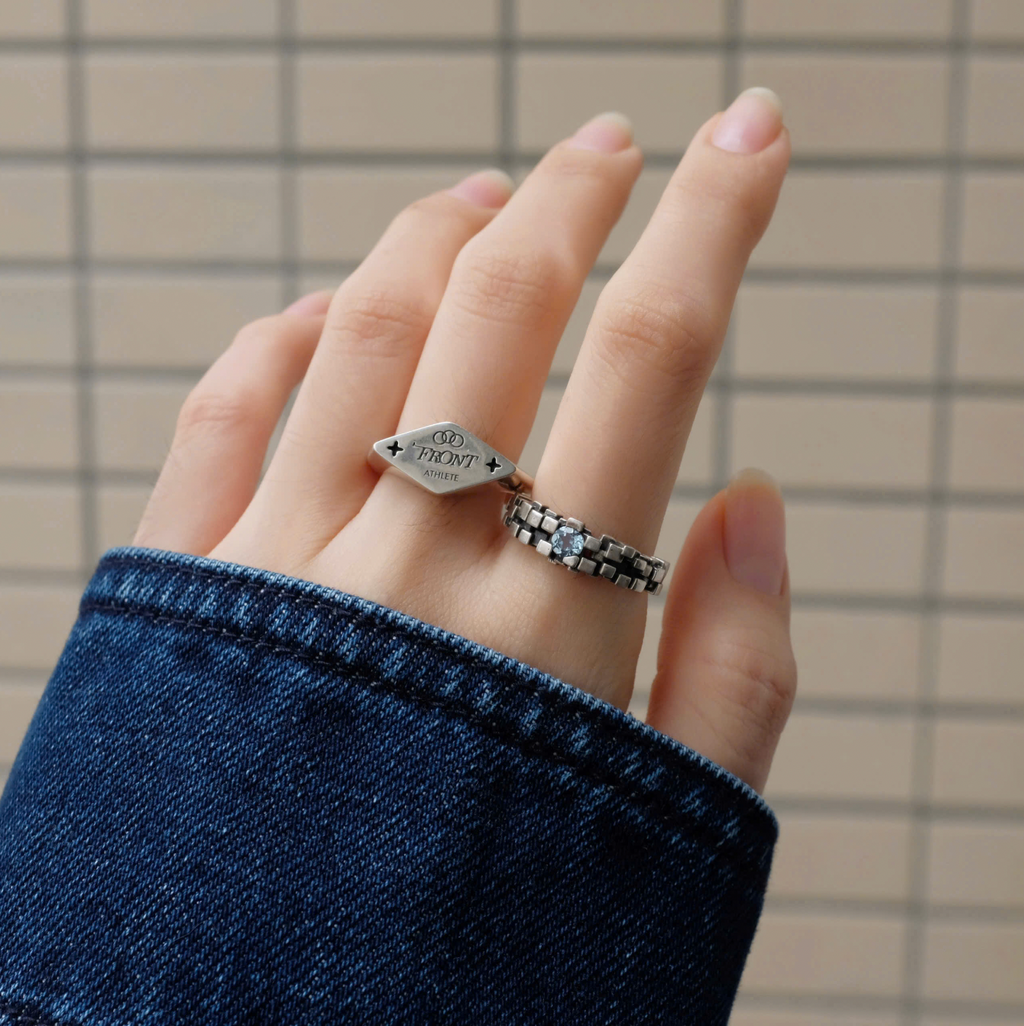 FRONT ATHLETE "THE MEMBER" Silver Ring YE24