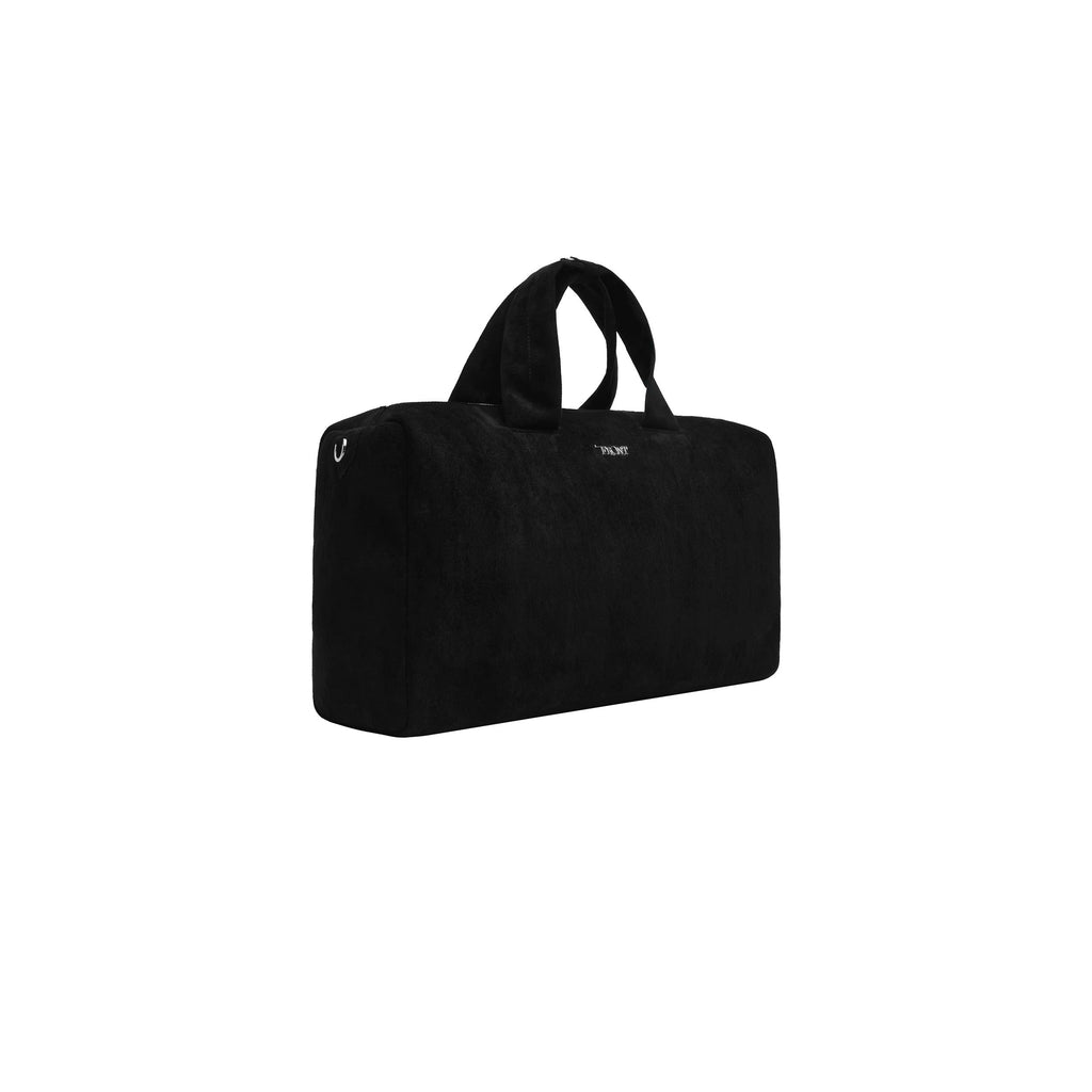 FRONT D925 "SHADOW CLOAK" DUFFLE BAG.