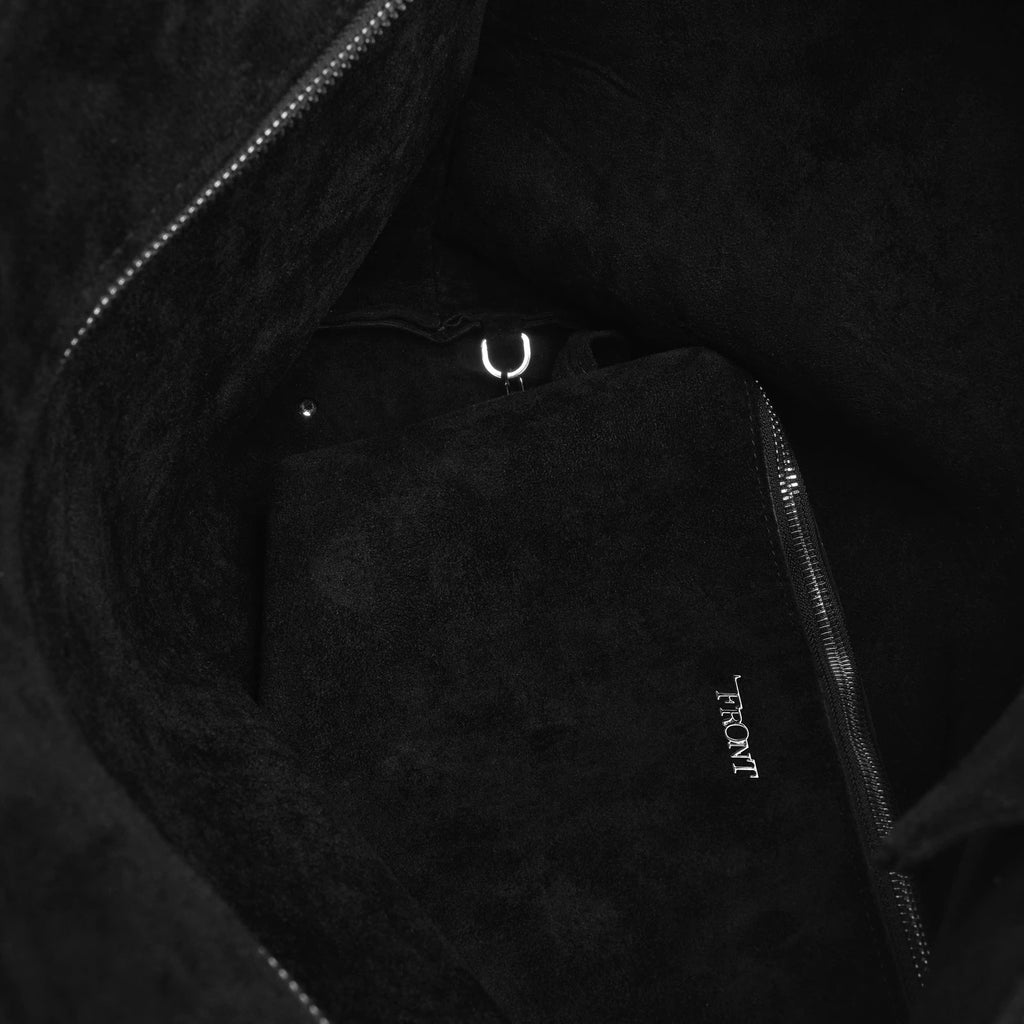 FRONT D925 "SHADOW CLOAK" TOTE BAG.