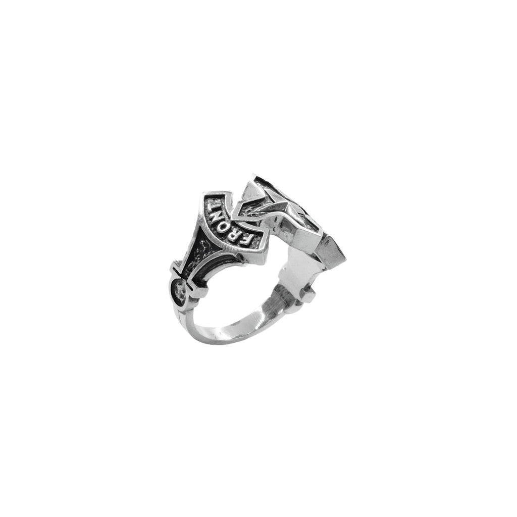FRONT The Knight Der Mutige Ring YE21
